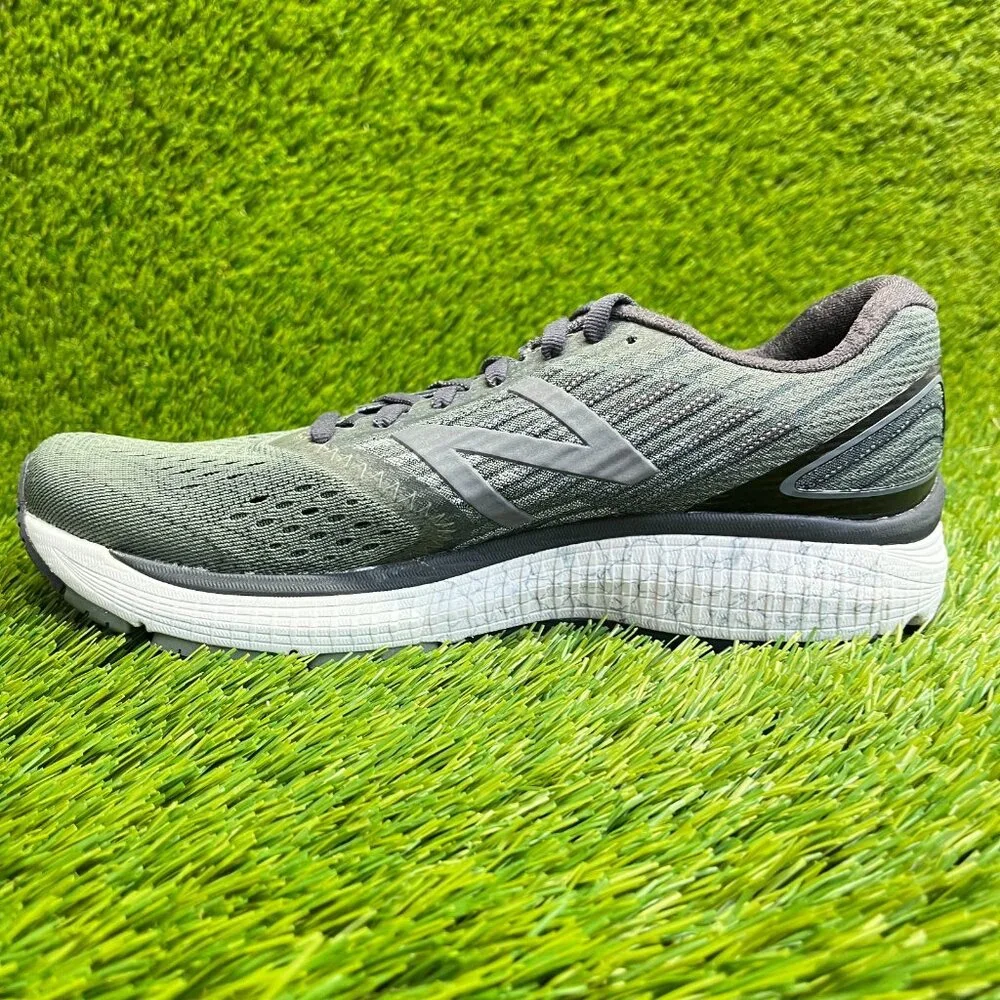 New Balance 860v9 Mens Size 7 Green White Athletic‎ Running Shoes Sneakers
